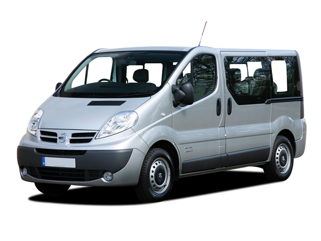 Nissan NV300 Minibus