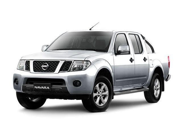 Nissan Navara con gancio traino