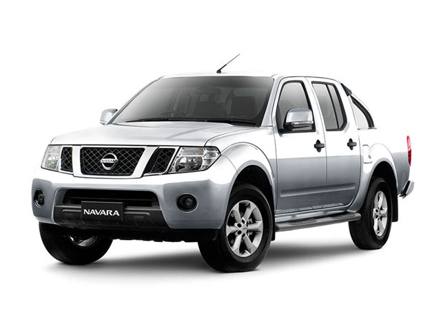 Nissan Navara Work  con gancio traino